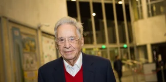 Justiça aceita interdição de FHC após avanço do Alzheimer