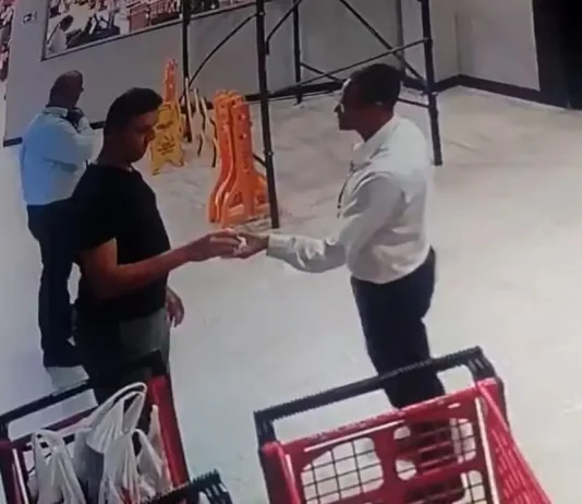 Delegado da PF é detido após furto em shopping no Recife