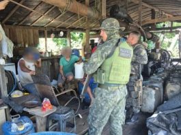 Polícia flagra garimpo ilegal e apreende balsa no Teles Pires