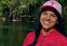 Jovem de SC morta com golpes de faca em MT ‘trabalhava até tarde para sustentar o filho’, diz família