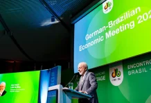 Funcionário dos EUA deixa o Brasil após reação do governo Lula