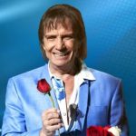 Roberto Carlos completa 85 anos: o Rei que nunca saiu do trono e segue reinando no coração do Brasil