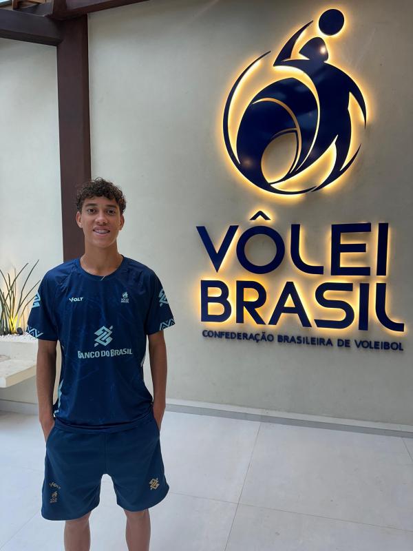 AtletaSorrisoVolei