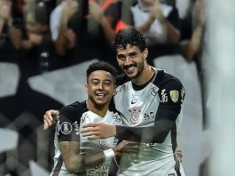 Corinthians derrota Peñarol para seguir 100% na Libertadores