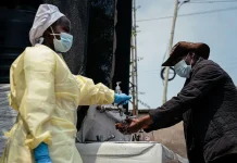 OMS declara emergência internacional por surto de Ebola na África