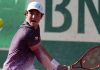 João Fonseca vira jogo épico em Roland Garros e pega Djokovic