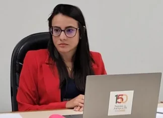 Juíza morre após procedimento de fertilização em clínica de SP