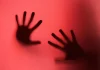Escola denuncia padrasto que espancou e estuprou menina de 7 anos; homem é preso em flagrante