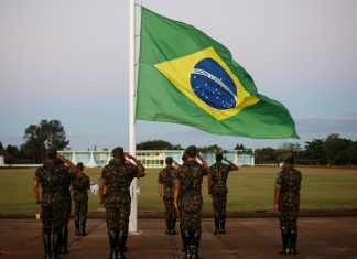 Pensão de filhas de militares volta ao centro de debate nacional