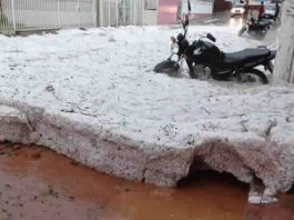 Granizo provoca alagamentos e deixa rastro de destruição em MG