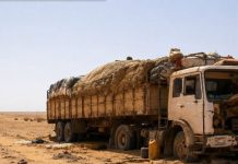 Tragédia no Saara deixa 49 mortos após caminhão quebrar no deserto