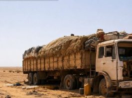 Tragédia no Saara deixa 49 mortos após caminhão quebrar no deserto