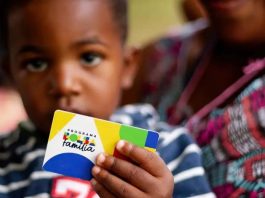 Aumento da renda faz 88 mil famílias deixarem o Bolsa Família