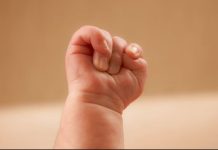 Bebê de 3 meses morre após dar entrada em UPA e polícia investiga estupro