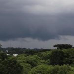 Tempestades com ventos de até 100 km/h colocam quatro estados em alerta