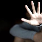 Eletricista denuncia assédio após comentários de teor sexual no trabalho