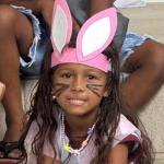 Menina de 7 anos morta a tiros dentro de casa em Nova Iguaçu gera comoção na Baixada Fluminense