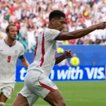 Bellingham brilha, supera Kane e Haaland e leva Inglaterra à semi