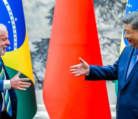 Pix entra no radar da China em meio a críticas dos Estados Unidos