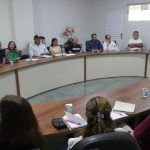Vereadores cobram soluções para exames, Casa de Apoio e fortalecimento da saúde em reunião com secretário interino