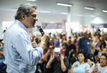 Aula de Haddad na Unicamp termina em confusão por membros do MBL