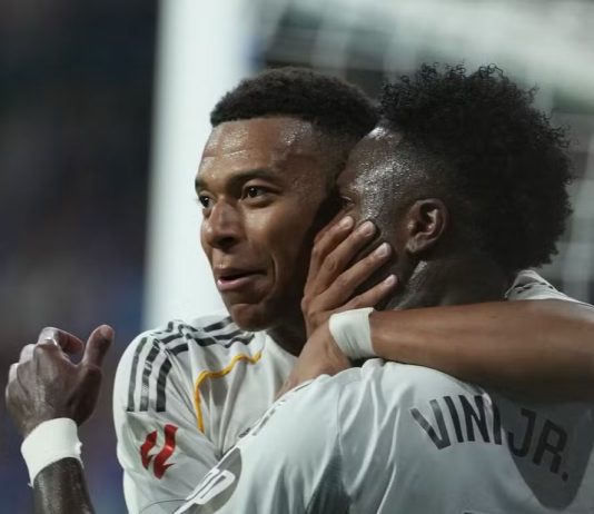 Mbappé reage a ataques racistas após vitória da França na Copa
