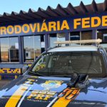 PRF apreende 3,5 kg de ouro escondidos em sapatos de passageiro