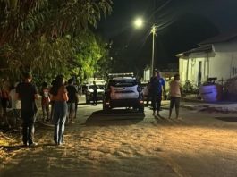 Homem é executado com tiros na cabeça por dupla em moto em MT
