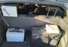 Carro usado como “central móvel” disparava 40 mil mensagens falsas por hora