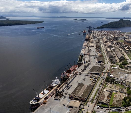 MPF pede R$ 21,4 mi por danos em dragagem em Paranaguá PR