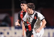 Vitória bate o Vasco com gol de Kayzer e respira no Brasileirão