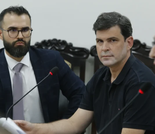 MedTrauma: CPI da Saúde faz 261 perguntas, mas convocados ficam em silêncio