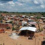 Cuiabá concentra 88% dos moradores de favelas de Mato Grosso, diz IBGE