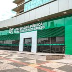 Defensoria garante tratamento urgente para bebê com malformação na coluna e pés tortos