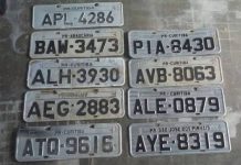 Homem é conduzido à delegacia após moto apresentar placas divergentes