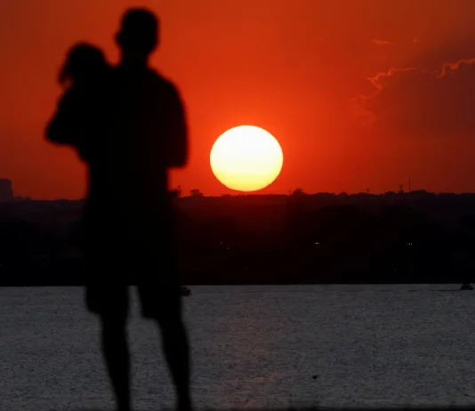 Calor supera 40°C em MT e Inmet mantém alerta para baixa umidade