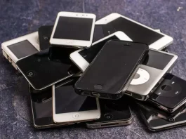 Trocar de celular com frequência aumenta impacto ambiental