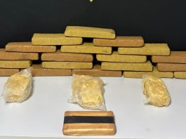 Motorista é preso com 23 tabletes de drogas escondidos em pneu