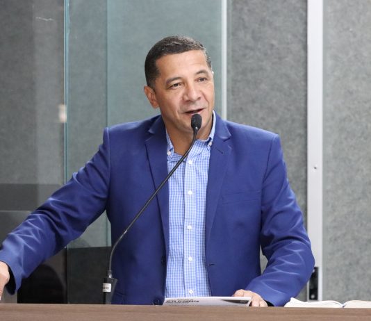 Câmara aprova projeto que amplia ciclofaixas e espaços compartilhados nas avenidas Ludovico e Ariosto da Riva