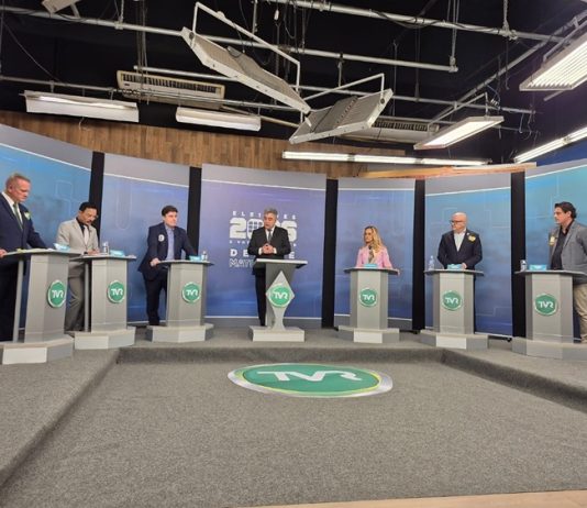 Debate ao Governo de MT é marcado por ataques e troca de acusações