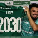 Flaco López renova até 2030 após viver fase artilheira no Palmeiras