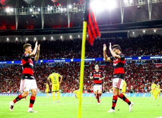 No Mangueirão: Flamengo sofre, mas vence e assume liderança provisória do Brasileirão