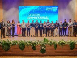 Dois empresários de Alta Floresta são homenageados em fórum da indústria