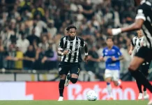 Atlético-MG vira sobre o Cruzeiro e avança à semifinal da Copa do Brasil