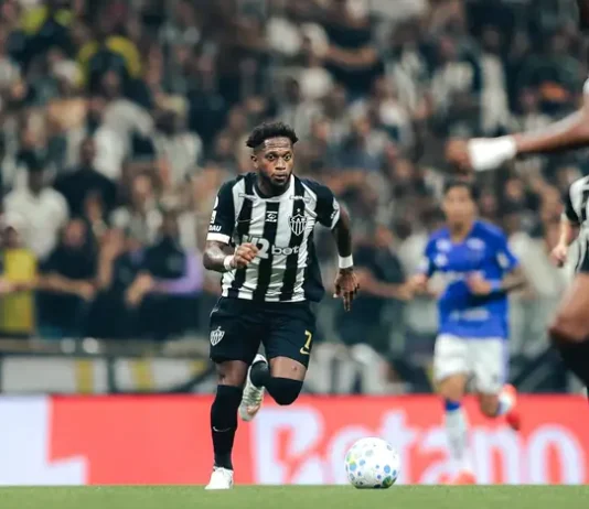 Atlético-MG vira sobre o Cruzeiro e avança à semifinal da Copa do Brasil