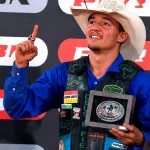De Paranaíta: João Paulo Velasco vence etapa da PBR e assume liderança do ranking