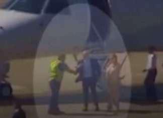 Vídeo mostra Moraes e esposa desembarcando de jatinho ligado a Vorcaro