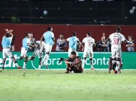 Vasco vence o Vitória no Barradão e avança à semifinal da Copa do Brasil
