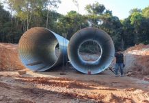 Em Vera: Ponte de madeira é substituída por tubos arco na região do Rio Engano
