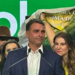 Flávio viajou em jato ligado a Vorcaro em janeiro de 2025